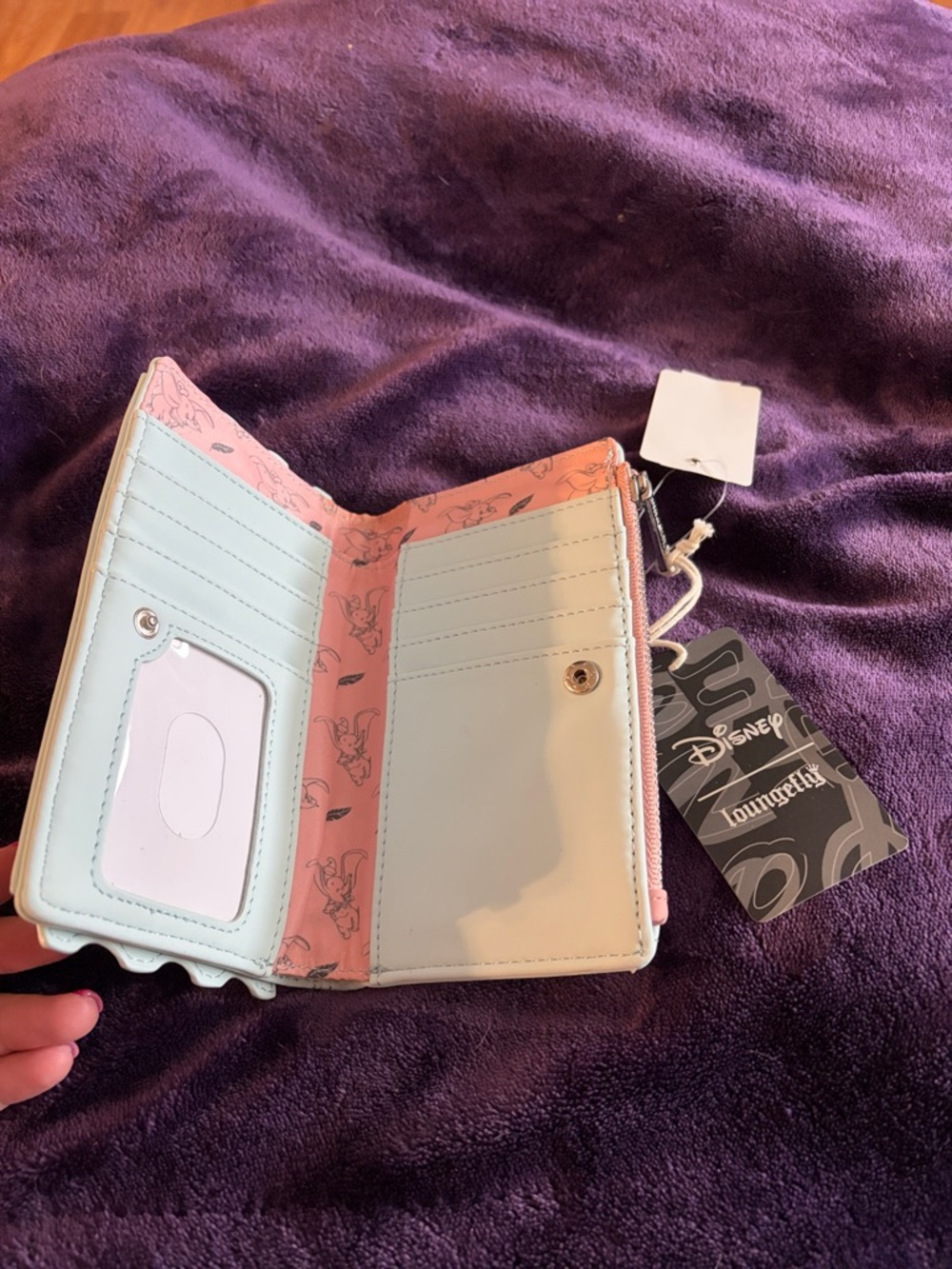 Loungefly White Dumbo The Flying Elephant Zip Wallet with Pastel Lettering - Picture 3 of 4